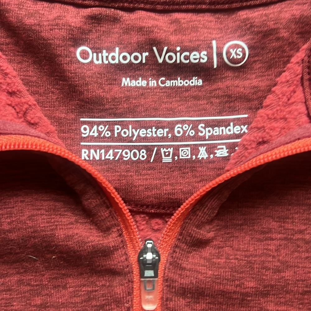Outdoor voices pullover - Picture 3 of 5